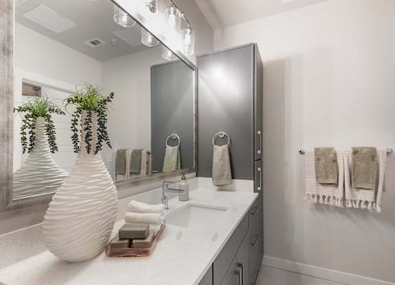 Bright and Modern Bathroom