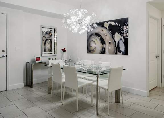 Spacious Dinning Room