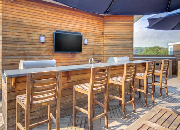 Roof deck bar and grill area