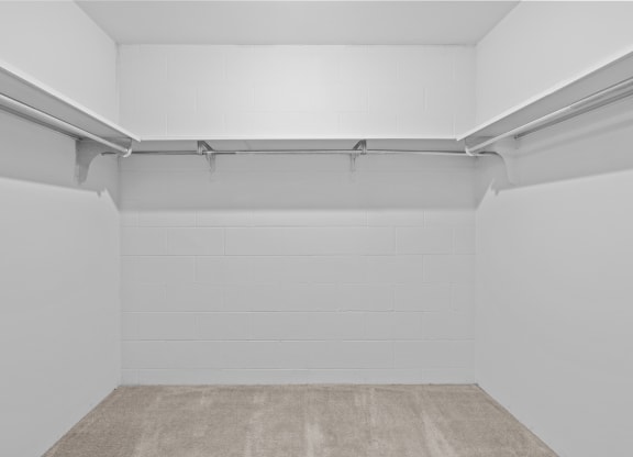 walk-in closet