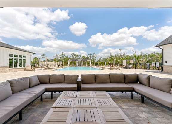 outdoor seating area at The Hendry Apartments, Fort Myers, FL, 33905
