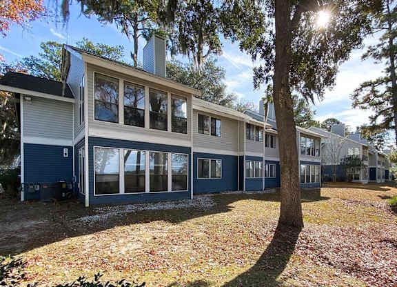 Property exterior at West Wind Landing, Savannah, GA