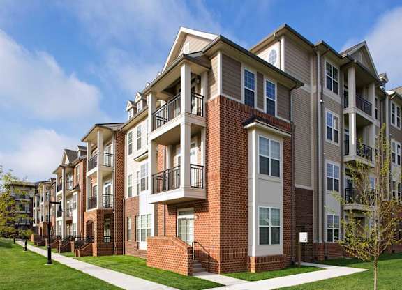 Building Exterior at Hidden Creek, Maryland