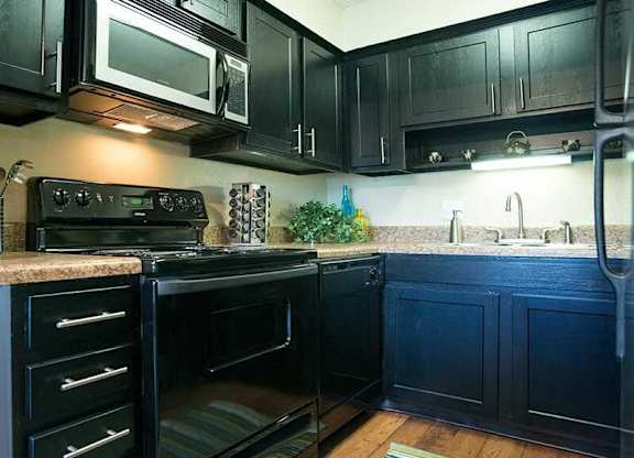 Kitchen at Ventana at The Lake, Hendersonville, TN 37075.