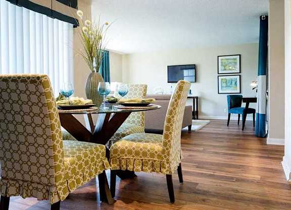 Open floorplan at Ventana at The Lake, Hendersonville, TN 37075.