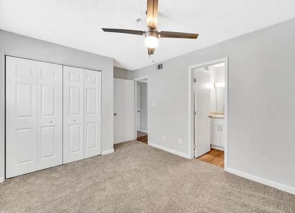 A Room With a Ceiling Fan at Avondale Place Apartments, Georgia, 30002