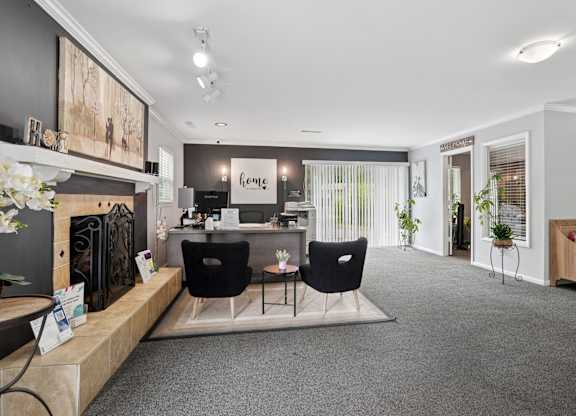 Modern Office Space at The Highlands Apartments, Charlotte, NC