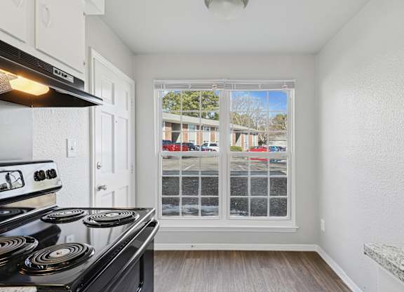 Kitchen with stove at Lexington on the Green, Raleigh, North Carolina