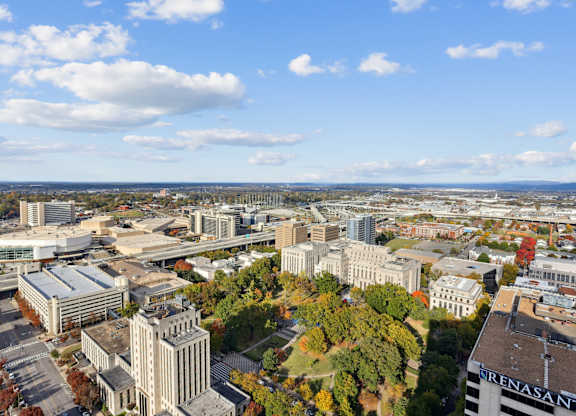 Cityscape with Buildings at The 600 Apartments, Birmingham, AL, 35203