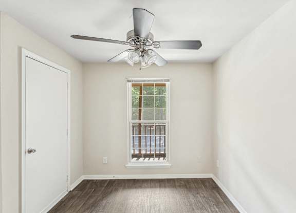 Vacant Interior at The Groves Apartments, Raleigh, NC, 27604