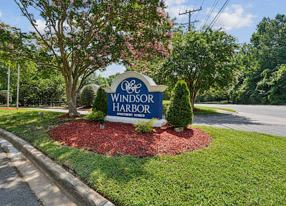 Property Sign at Windsor Harbor Apartments, Charlotte, 28215