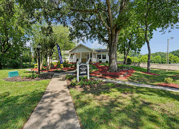 Beautiful Garden Exterior at Windsor Harbor Apartments, North Carolina