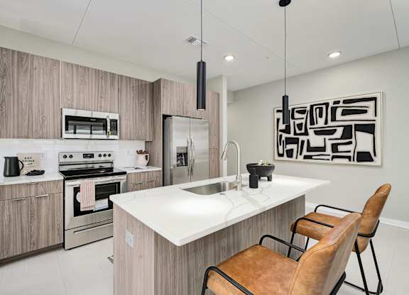 Kitchen Island at The 600 Apartments, Birmingham