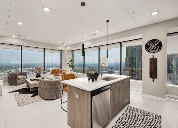 Kitchen And Living Area at The 600 Apartments, Birmingham, AL