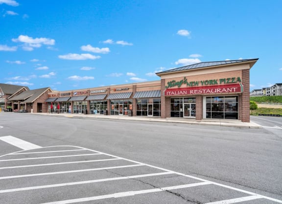 Shopping center located next to Overlook at Riverside.