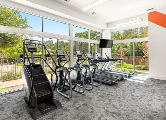 the gym at the preserve apartments