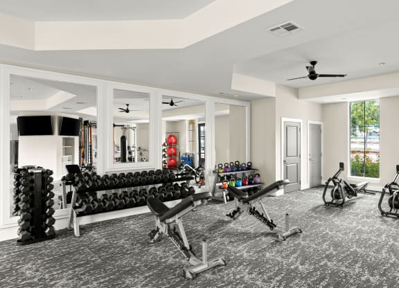 the gym at the monarch luxury apartments in des moines ia