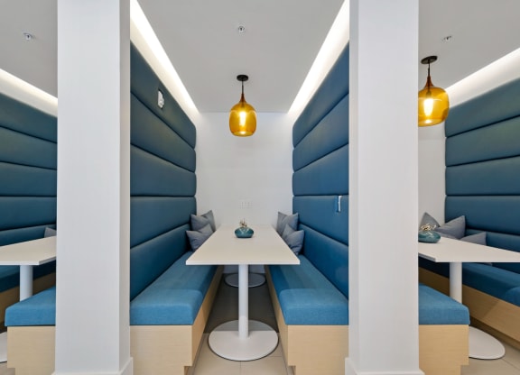 Resident Wi-Fi Lounge