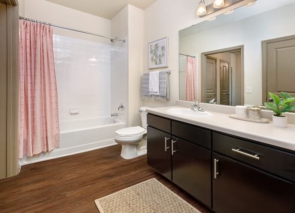 Umstead Model Bath