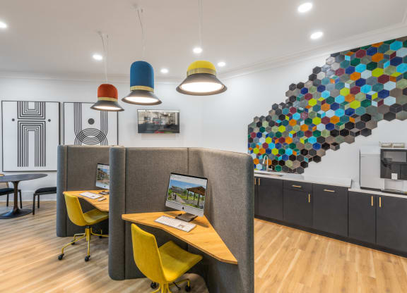 24-Hour Business Center with Computers and Wireless Printing
