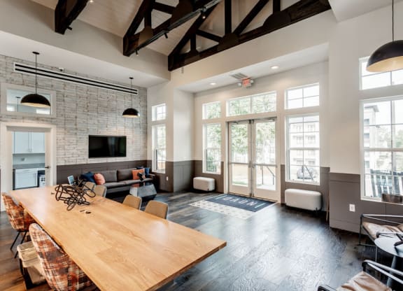 Leasing Office