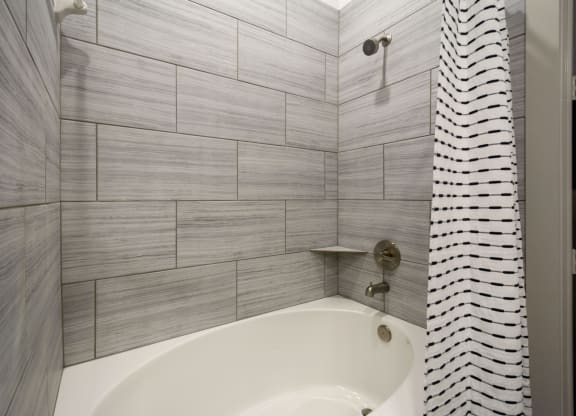 Garden Soaking Tub*