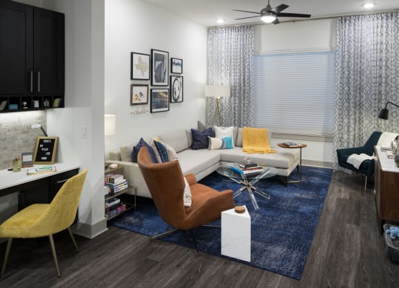 Jefferson Model Living