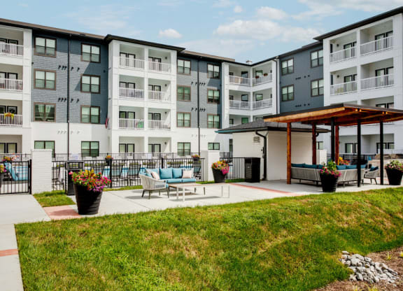 outdoor lounge