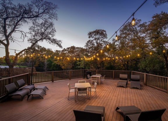 Outdoor Lounge