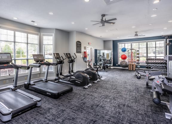 the gym at bexley park apartments