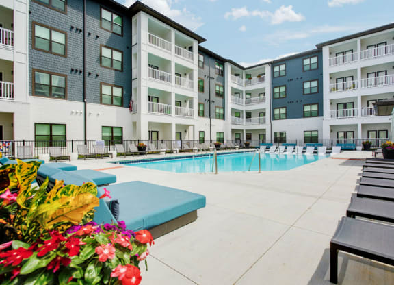 Resort-style Pool