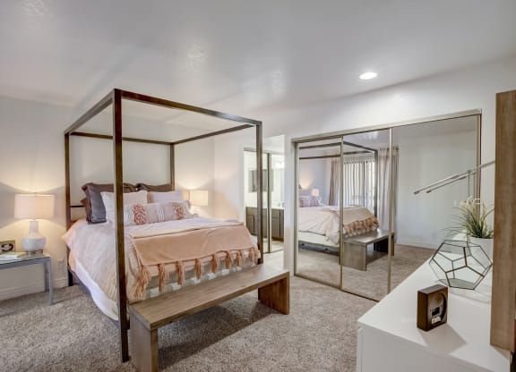 Large Bedroom at Glen at Mesa Apartments, Mesa, Arizona
