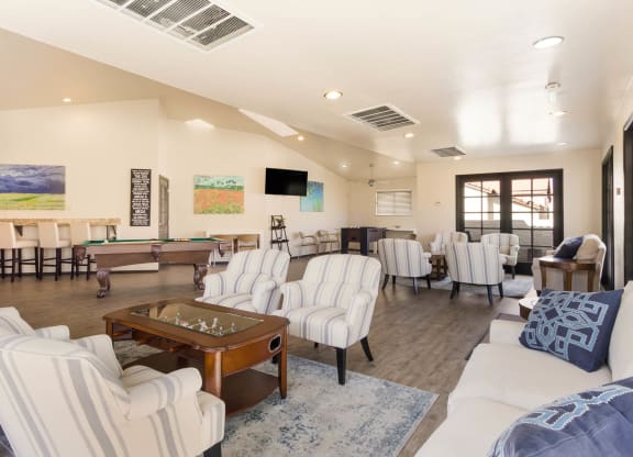 Resident Lounge at Del Coronado, Mesa, AZ, 85202