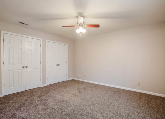 Bedroom at Park Place Apartments, Louisville, Kentucky