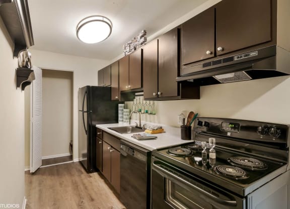 Fully Equipped Kitchen at Sarasota South, Bradenton, FL