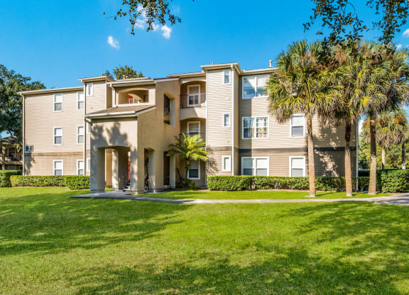 Landscaped Grounds at University Park Apartments, Orlando, Florida