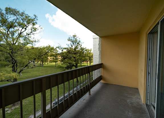 Patio  at Cypress Grove, Lauderhill, 33313