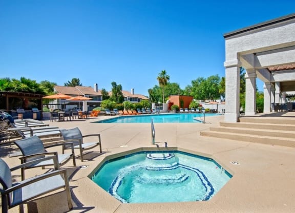 Outdoor hot-tub spa at Lore South Mountain, Phoenix, Arizona