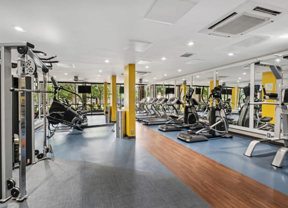 Community Fitness Center with Equipment at Mason Van Dorn Apartments located in Alexandria, VA.