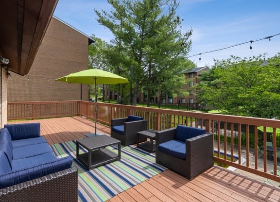 Clubhouse patio deck with lounge chairs