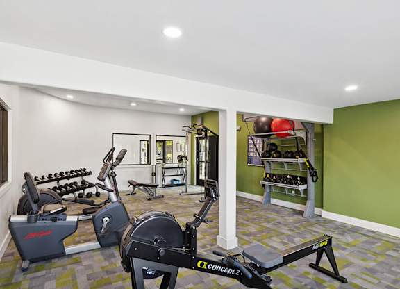 Community Fitness Center with Equipment at Lakeside Casitas Apartments located in Tucson, AZ.