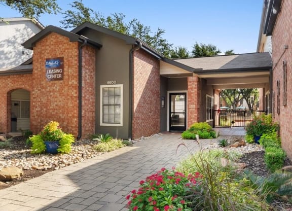 Leasing office exterior front entrance