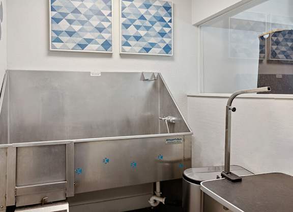 Community Dog Wash Station at Los Gatos Landing Apartments located in San Jose, CA.