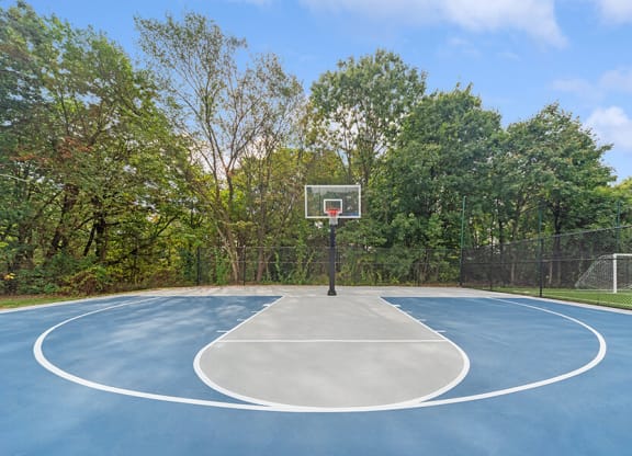 Community Sports Court at Heights at Marlborough Apartments located in Marlborough, MA.