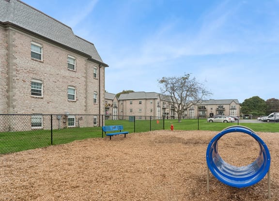 Community Dog Park with Agility Equipment at Meadows at Marlborough Apartments located in Marlborough, MA.