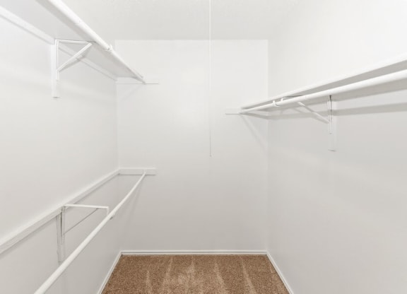 Model walk in closet at Autumnwood, Arlington, Texas
