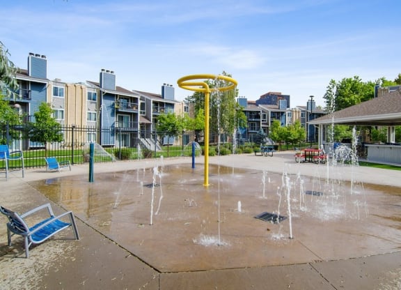 Large fountain for playing in water