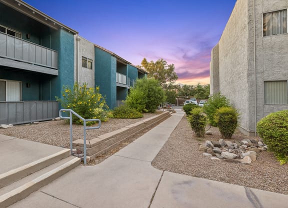 Exterior Community Building and Landscape at Tanque Verde Apartments located in Tucson, AZ.