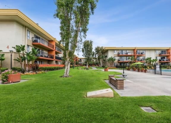 Community exterior landscape and walking paths