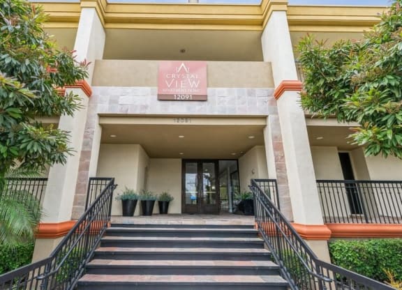 Clubhouse and Leasing Office entrance